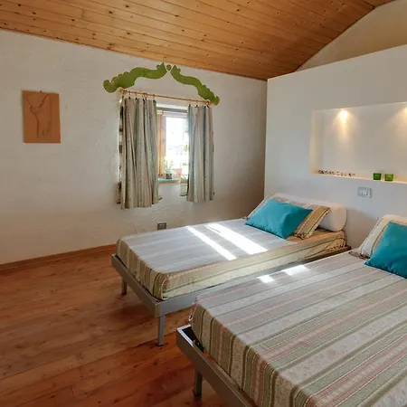 Sembenini Palace Aparthotel
