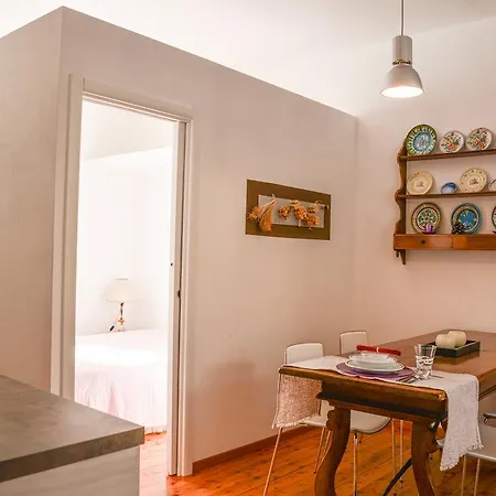 Sembenini Palace Aparthotel
